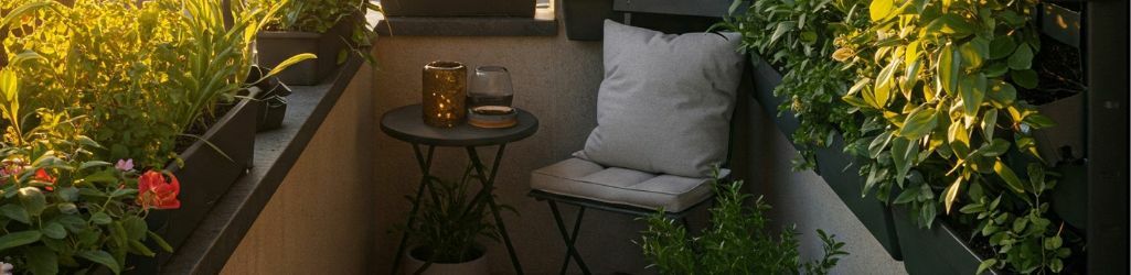 Kleine ruimte, groot effect: zo richt je een groen balkon in image